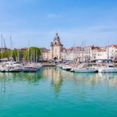 Bright Apartment With Terrace In La Rochelle La Rochelle  Exterior photo